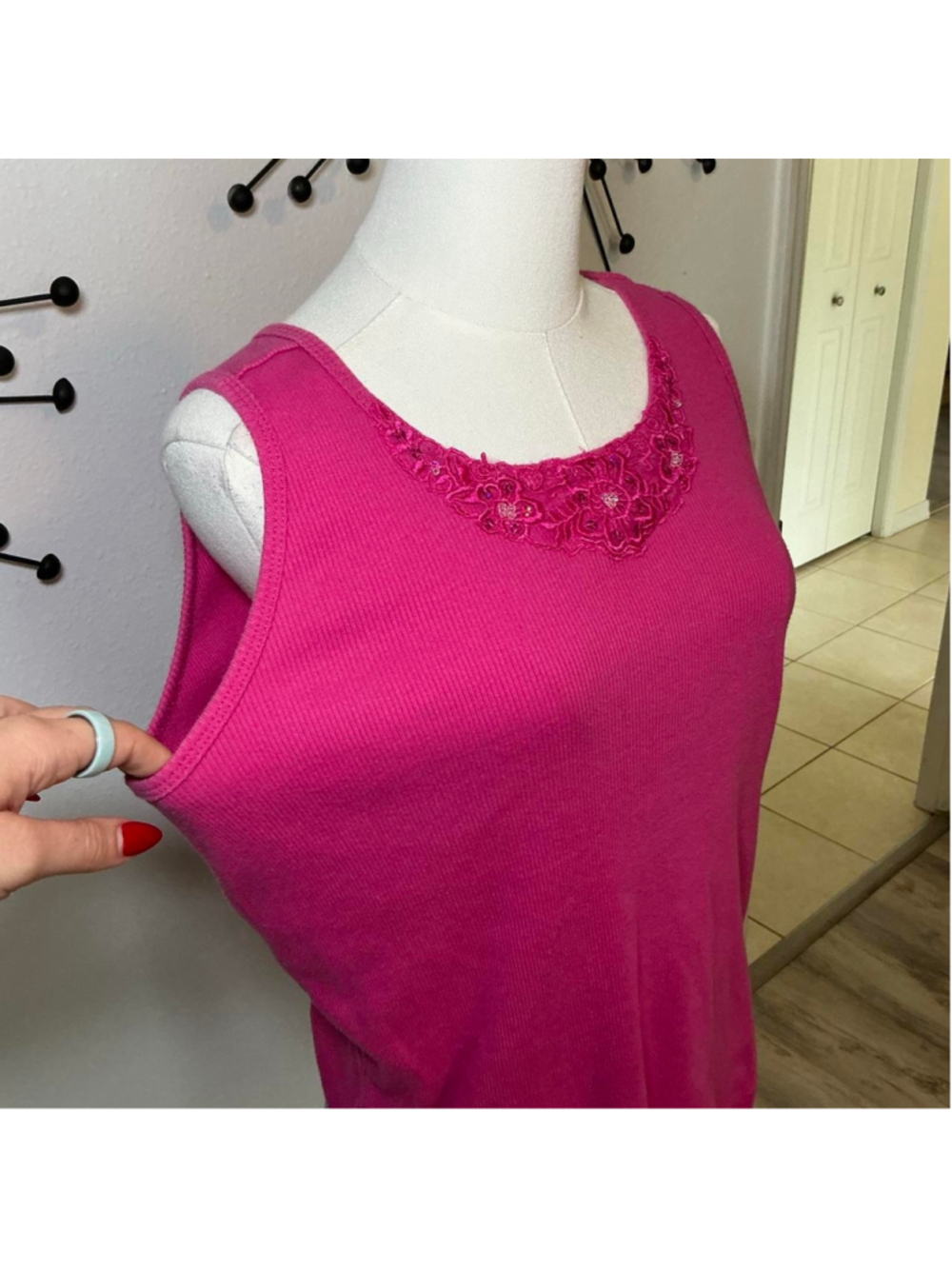 Vintage Bobbie Brooks Pink Embellished Ribbed Tank Top Size L 14 16 - Picture 4 of 5